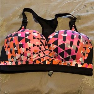 Victoria Sport Bra - 36D